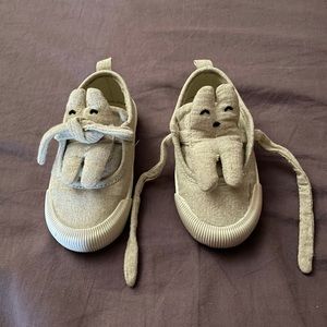 Zara sneakers with rabbit